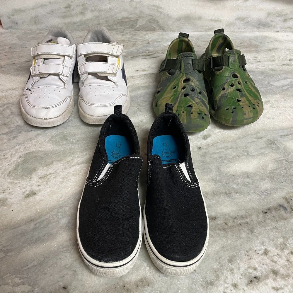 Bundle of little boys size 12 / 13 casual play shoes sneakers skechers GUC